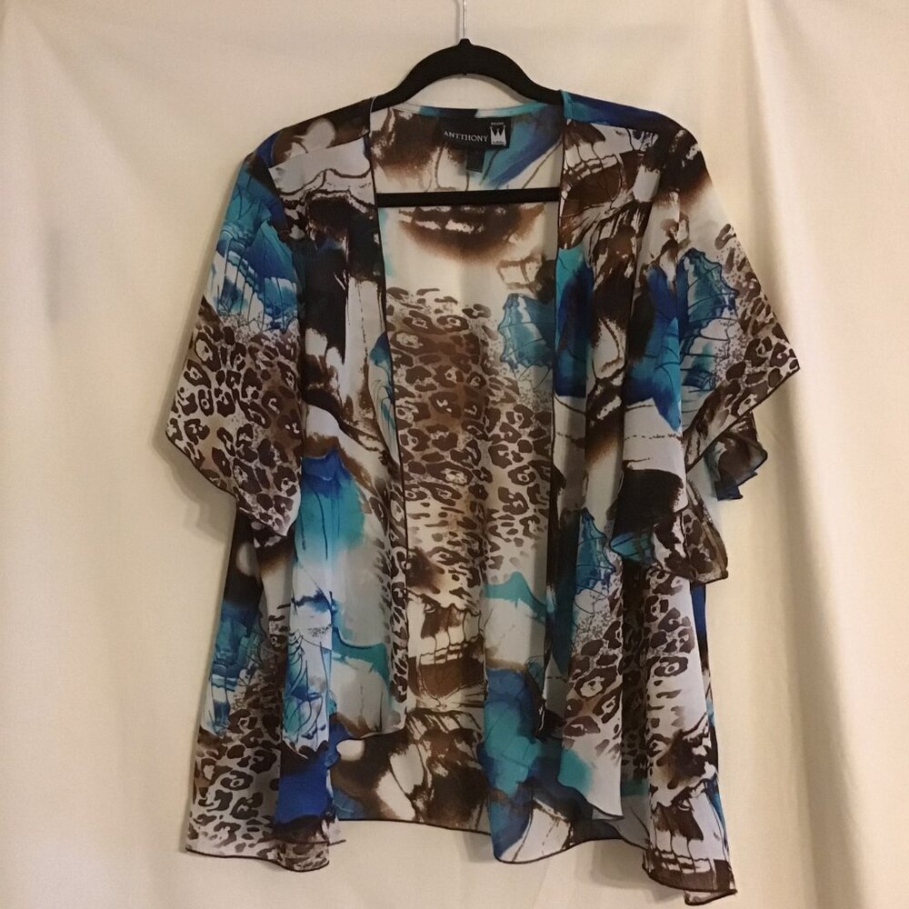ANTTHONY Women's Short Flutter Sleeved Open Front Semi-Sheer Printed Topper 1X